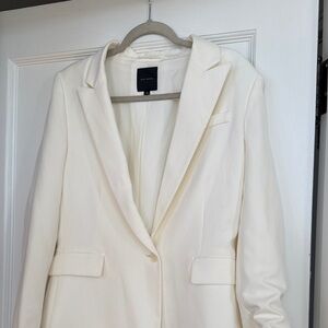 Elegant Alex Marie Cream Blazer | Size 12